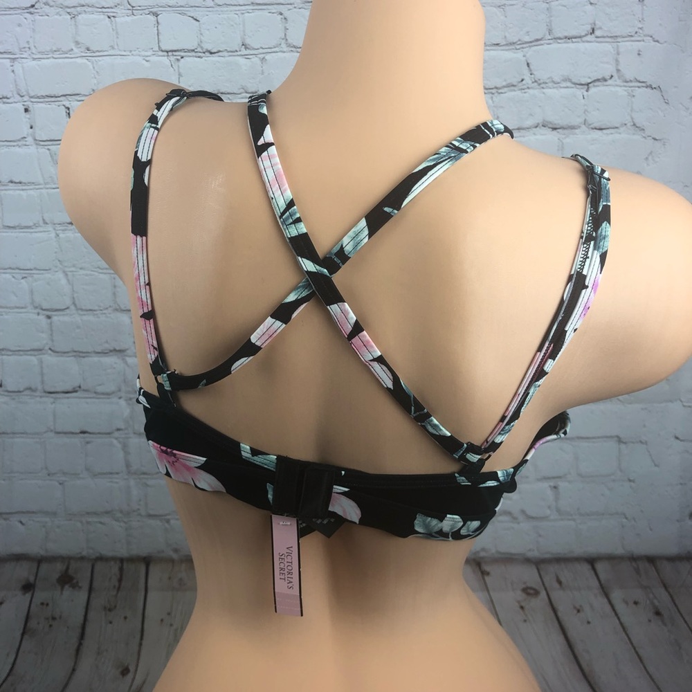 Sold VS Pink Ultimate Push Up Sports Bra - Picture 5 of 6